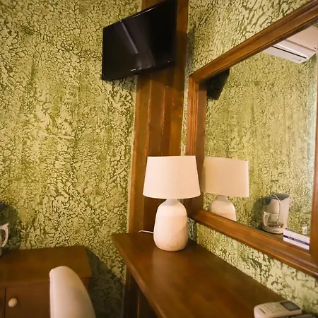Moon Apartment